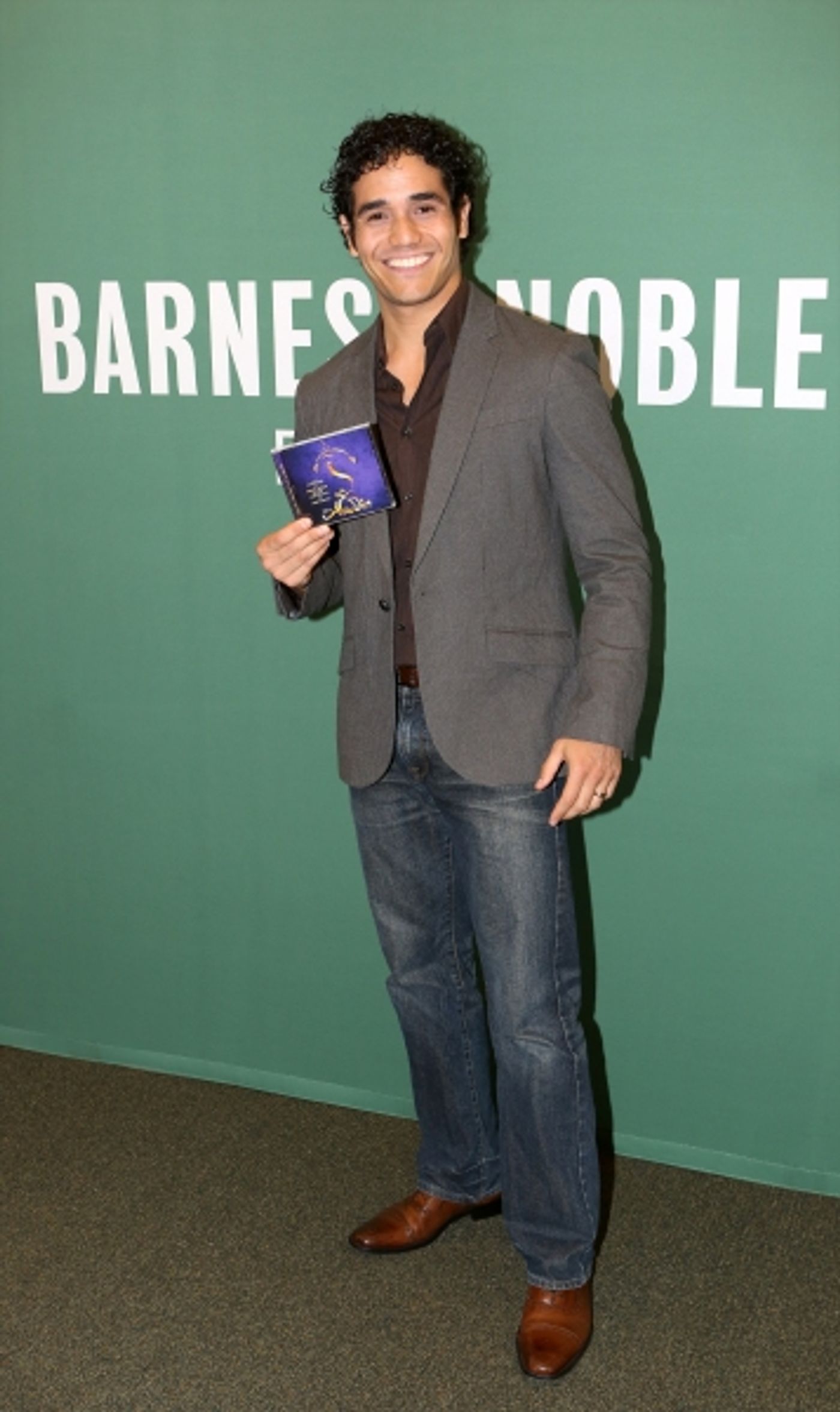 Photo Coverage: Inside the ALADDIN CD Signing  Image