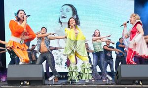 Cast of Mamma Mia Kim Ismay Dainne Pilkinton Rebecca Lock @ BroadwayWorld Cast of Mamma Mia Kim Ismay Dainne Pilkinton Rebecca Lock Photo