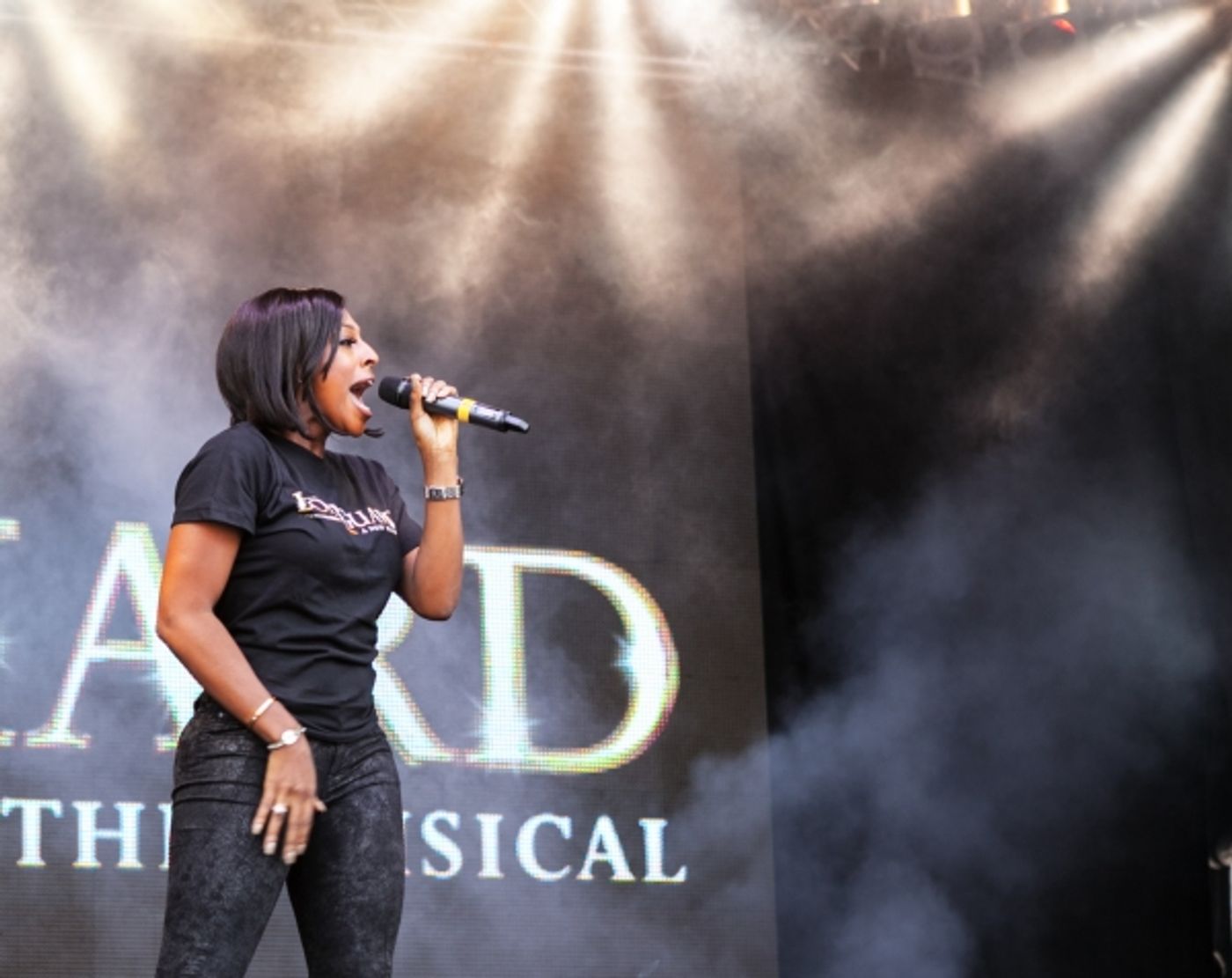 Photo Coverage: WEST END LIVE! WICKED, LES MIS, MISS SAIGON And More!  Image