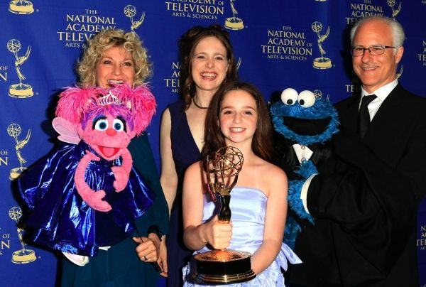 Daytime EMMY winner Hayley Faith Negrin with mother and presenters Abby Cadabby (Lesl Photo