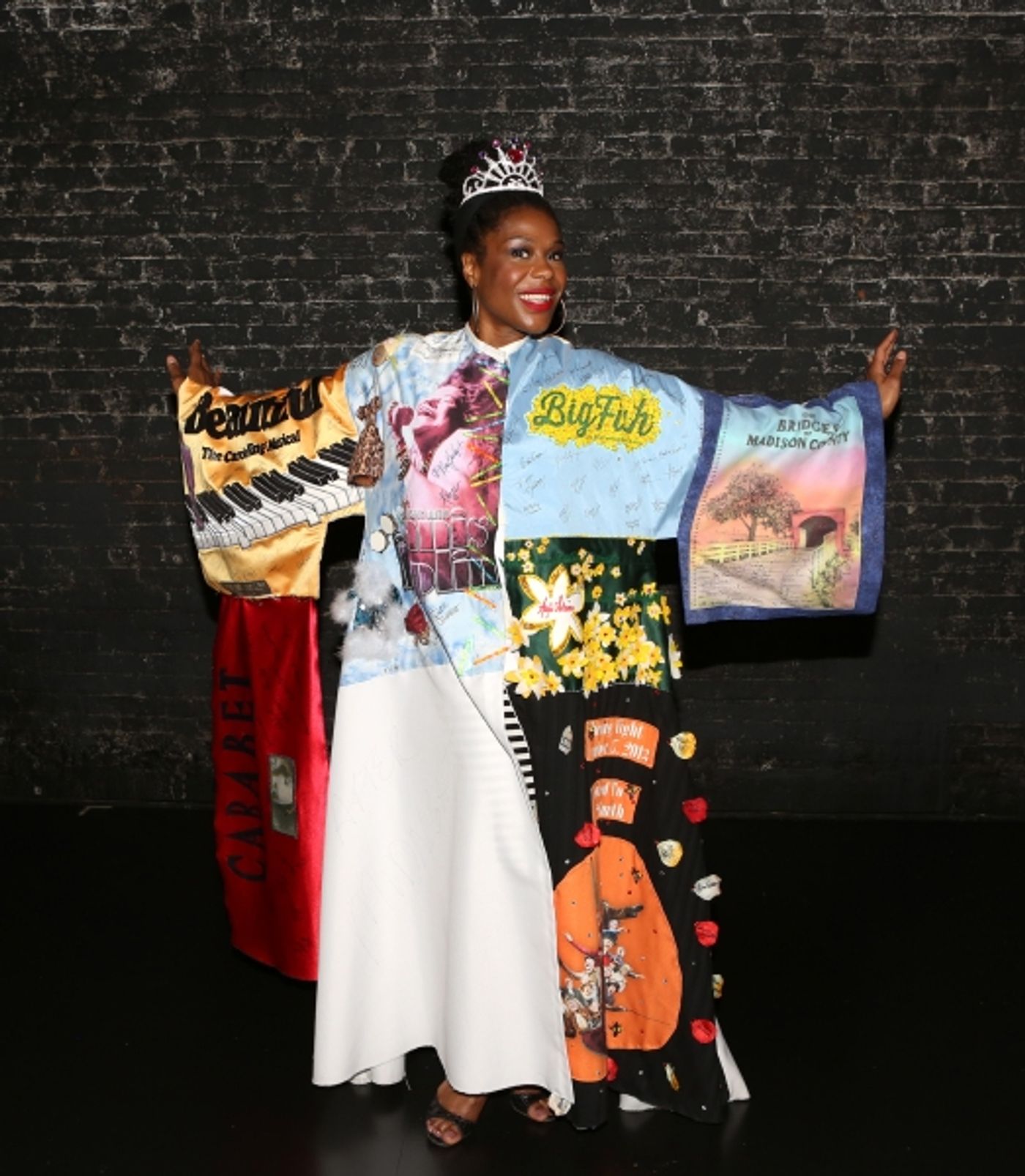 Exclusive Photo Coverage: Inside the HOLLER IF YA HEAR ME Gypsy Robe Ceremony  Image