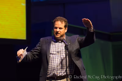 Albert Schultz Photo