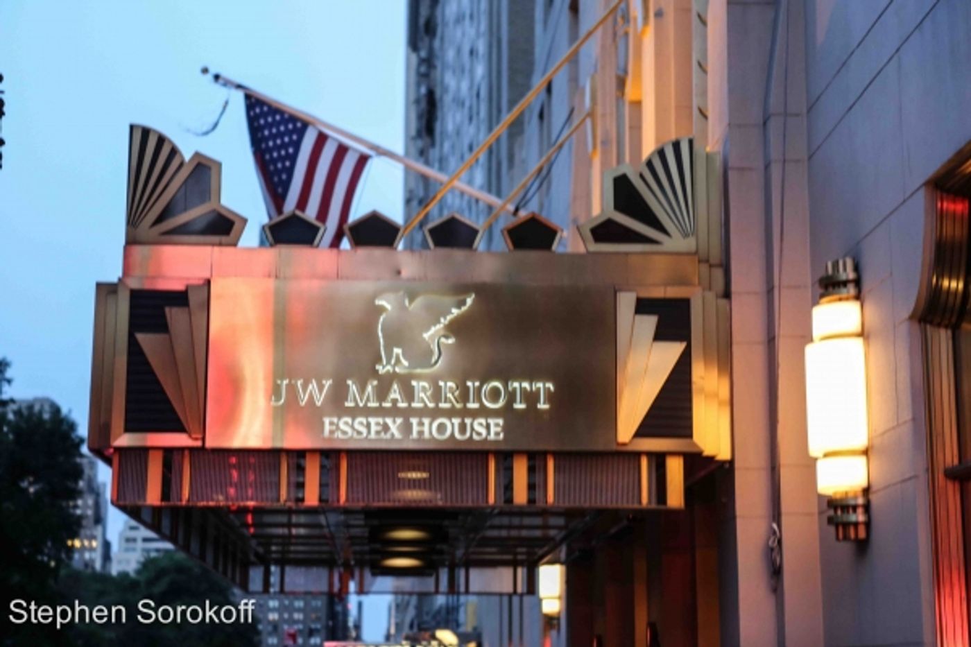 Photo Coverage: Anika Noni Rose & Andy Karl Honored at Inside Broadway Beacon Awards  Image