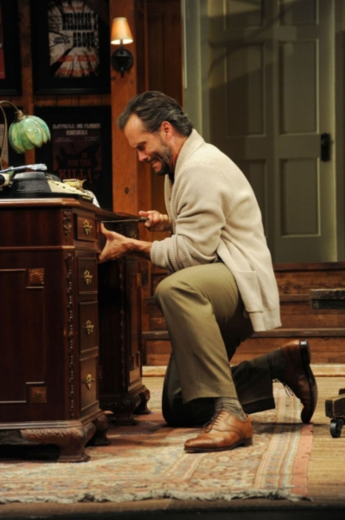 Photo Flash: First Look at Marsha Mason and More in DEATHTRAP at Bucks County Playhouse  Image