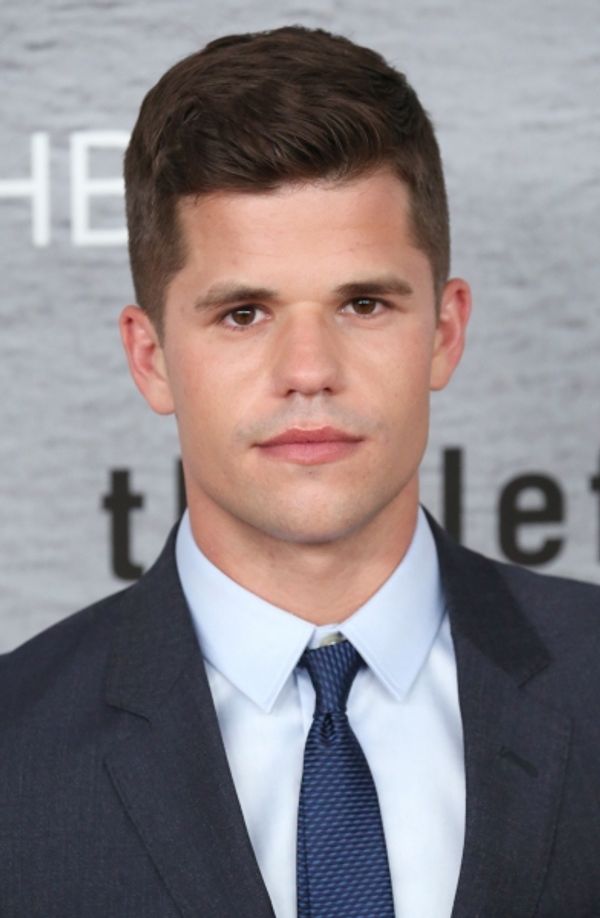Charlie Carver Photo