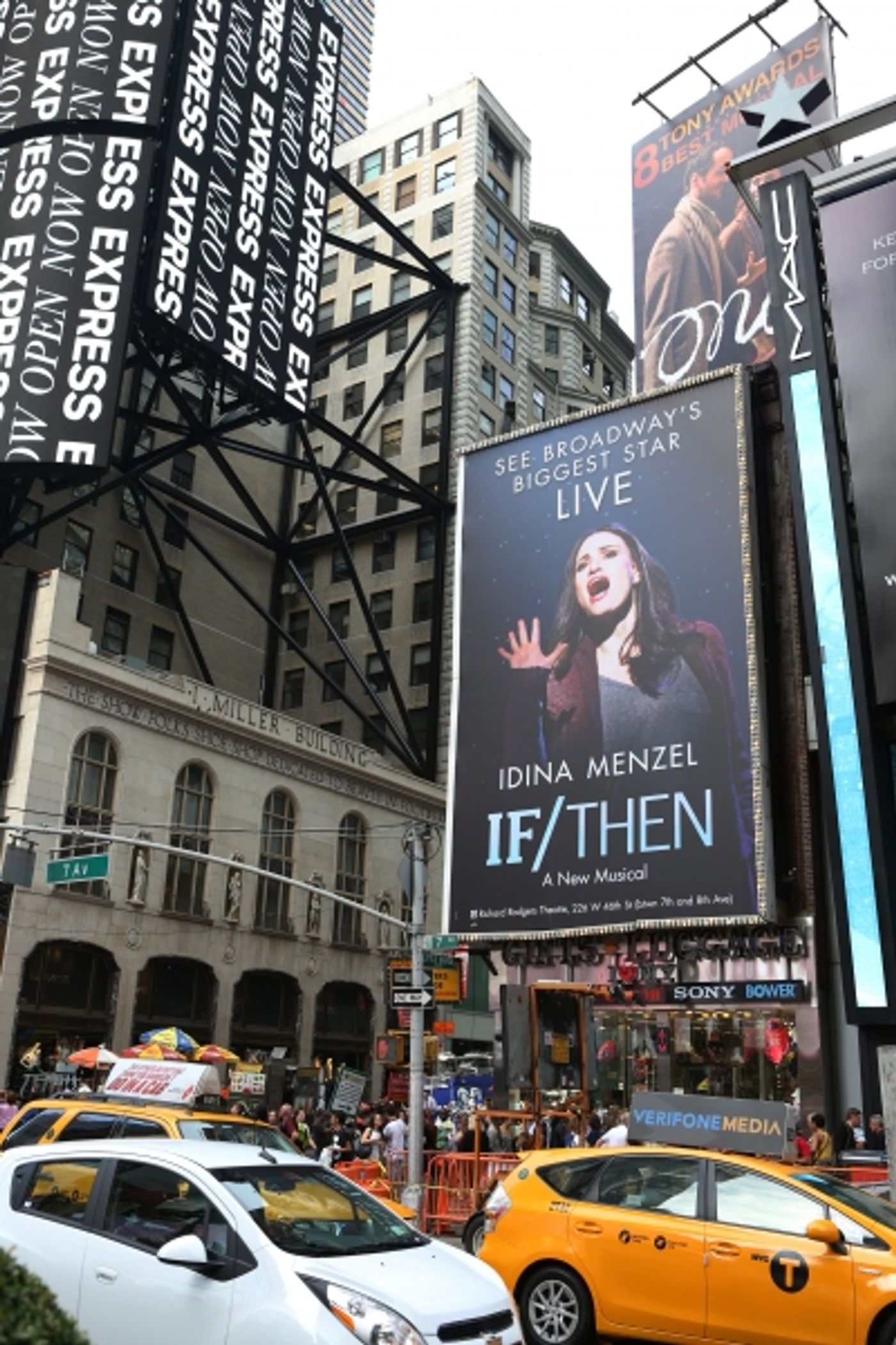 Photo Coverage: Idina Menzel & IF/THEN Cast Celebrate 100th Performance at Richard Rodgers Theatre! Photo Coverage: Idina Menzel & IF/THEN Cast Celebrate 100th Performance at Richard Rodgers Theatre! Image