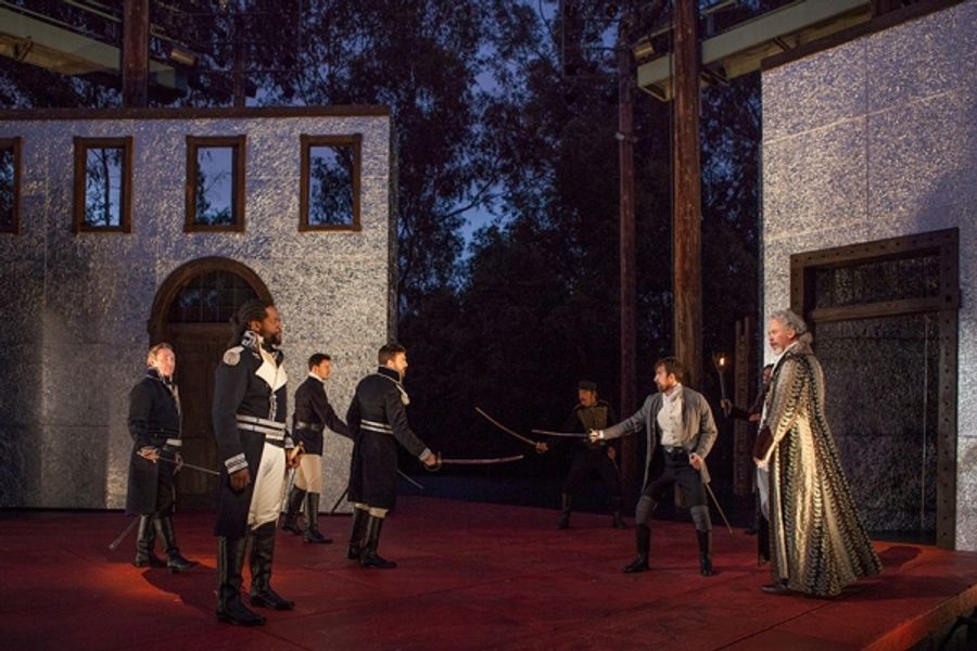 Photo Flash: First Look at Blair Underwood, Richard Thomas, Kristen Connolly and More in the Old Globe's OTHELLO Image