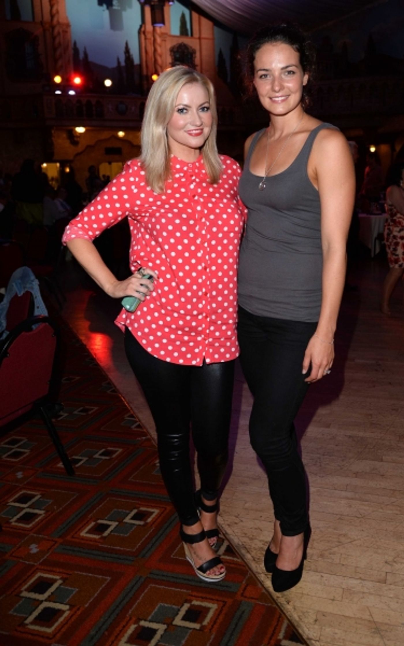 Photo Flash: Cast of MAMMA MIA! International Tour Celebrates Blackpool Gala Night Photo Flash: Cast of MAMMA MIA! International Tour Celebrates Blackpool Gala Night Image