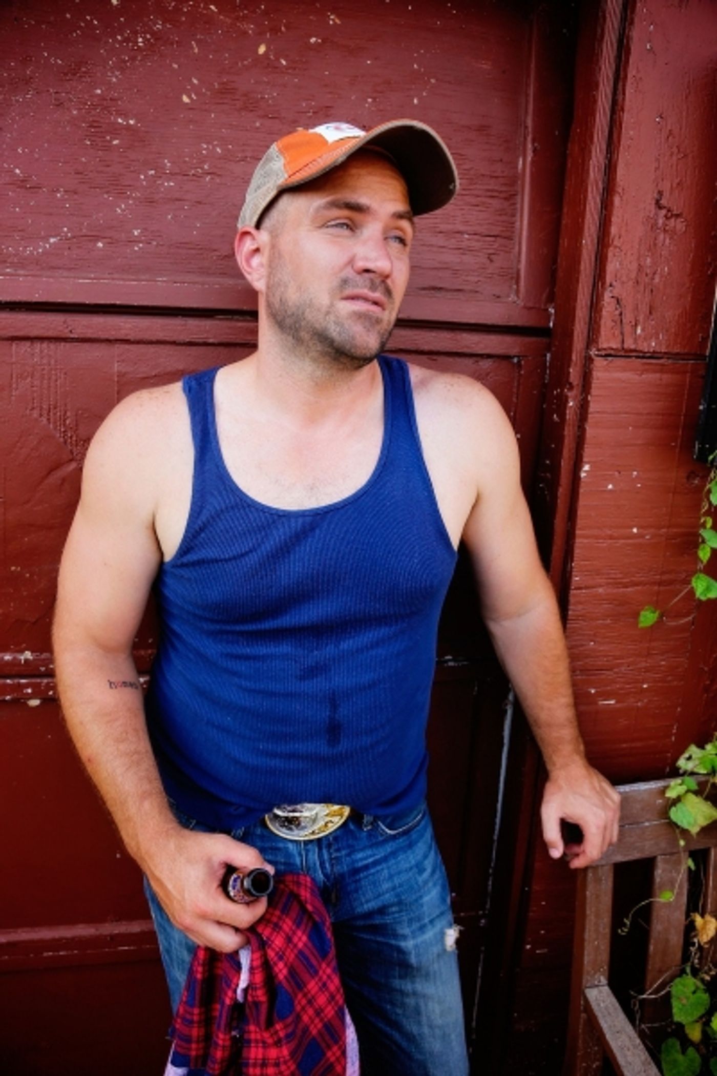 Photo Flash: Sneak Peek at LONE STAR and LAUNDRY & BOURBON at The Clurman Theatre Image