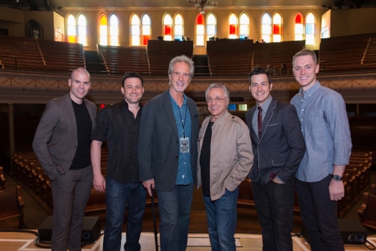 Streetlamp Singers Michael Cunio & Michael Ingersoll, Center: Bob Gaudio & Frankie Valli, Streetlamp Singers Christopher Kale Jones & Shonn Wiley at 