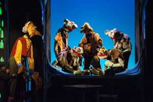 The BFG (L-James Konicek) peeks around the corner to find the mean giants of Giant Country scheming @ BroadwayWorld The BFG (L-James Konicek) peeks around the corner to find the mean giants of Giant Co Photo