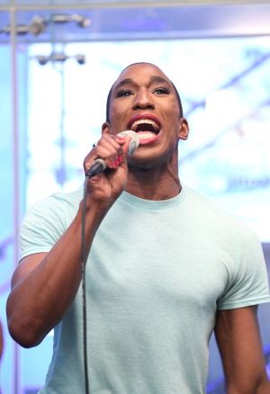 Anthony Wayne @ BroadwayWorld Anthony Wayne Photo