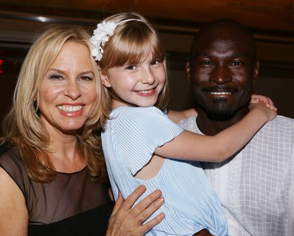 Vonda Shepard, Brooklyn Shuck and Isaiah Johnson  Photo