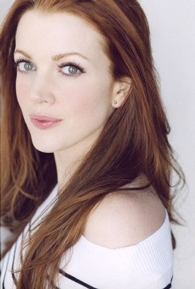 DESIREE HALL Photo