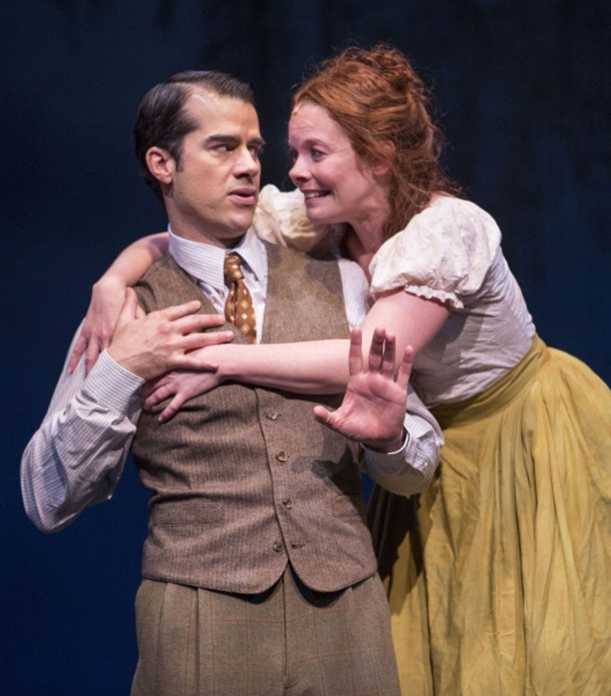 Rod Thomas (Jeff Douglas) and Maggie Portman (Meg Brockie) at 