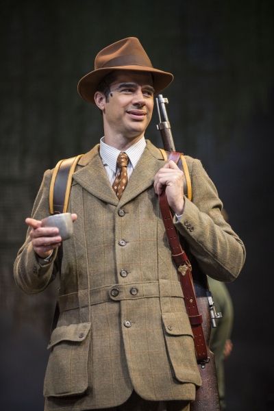 Rod Thomas as Jeff Douglas Photo