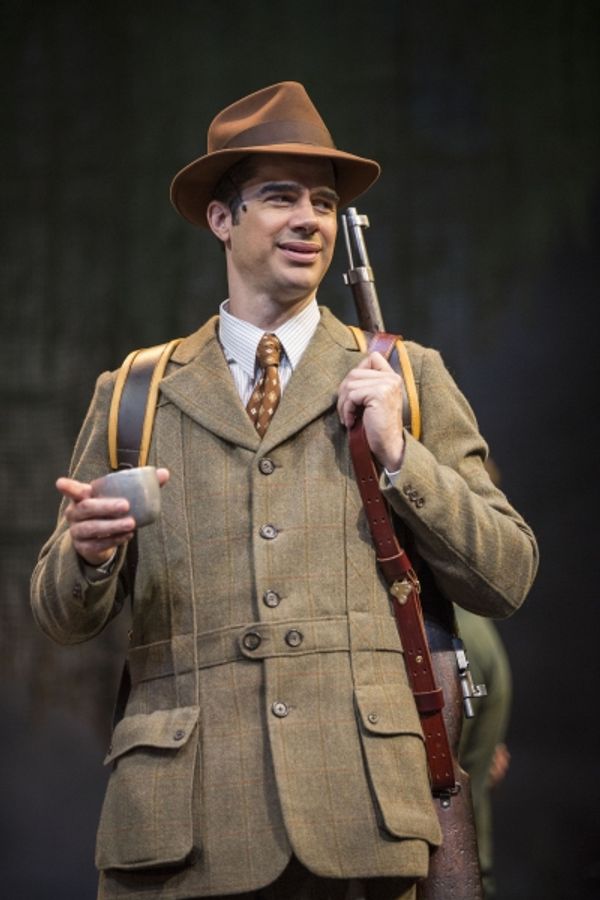 Rod Thomas as Jeff Douglas Photo