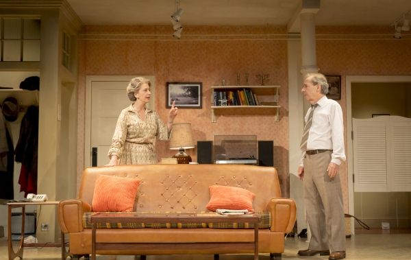 Elli (Maureen Lipman) and Joe (Harry Shearer)  Photo
