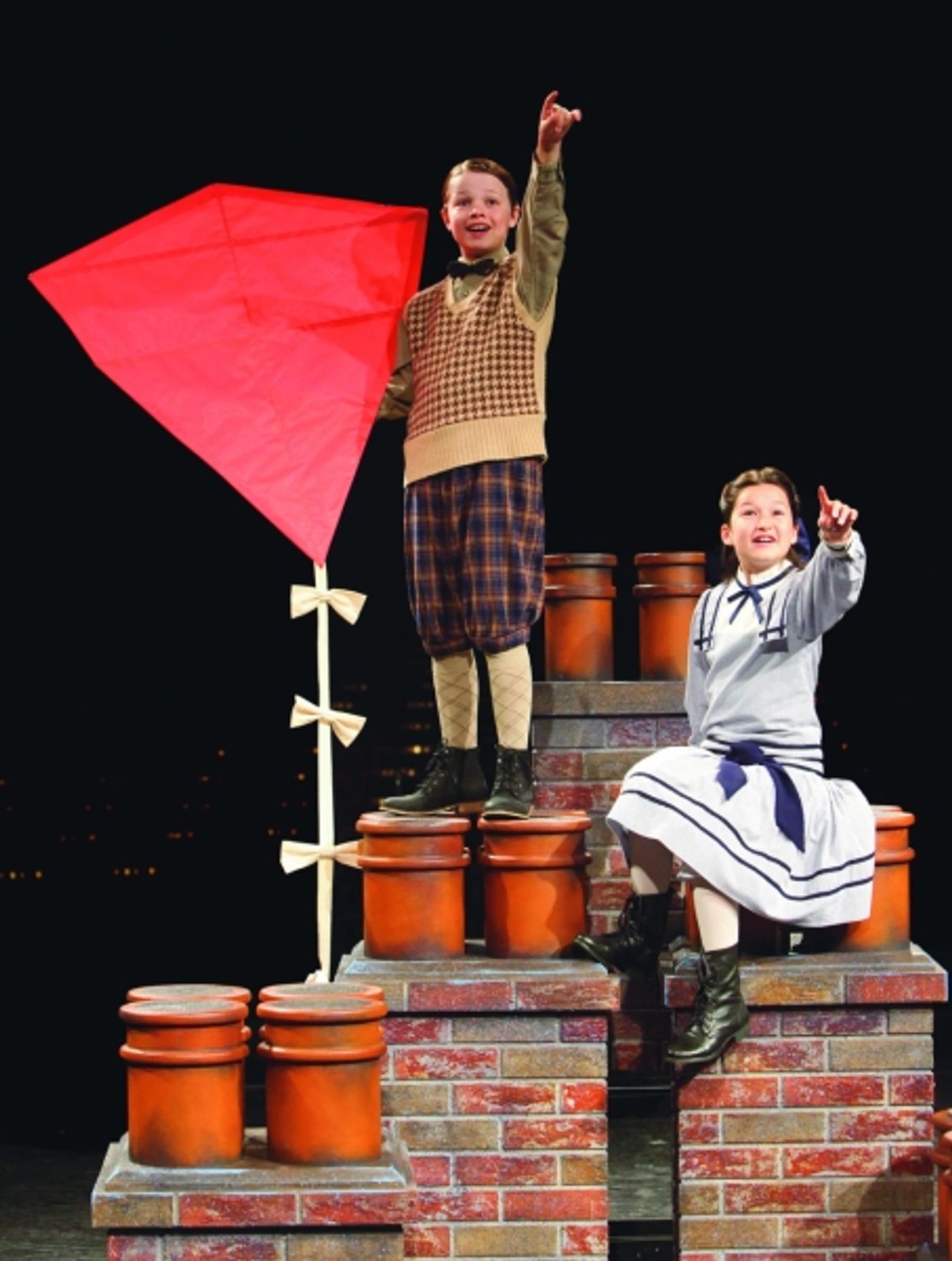 Photo Flash: First Look at MARY POPPINS at Music Circus Photo Flash: First Look at MARY POPPINS at Music Circus Image