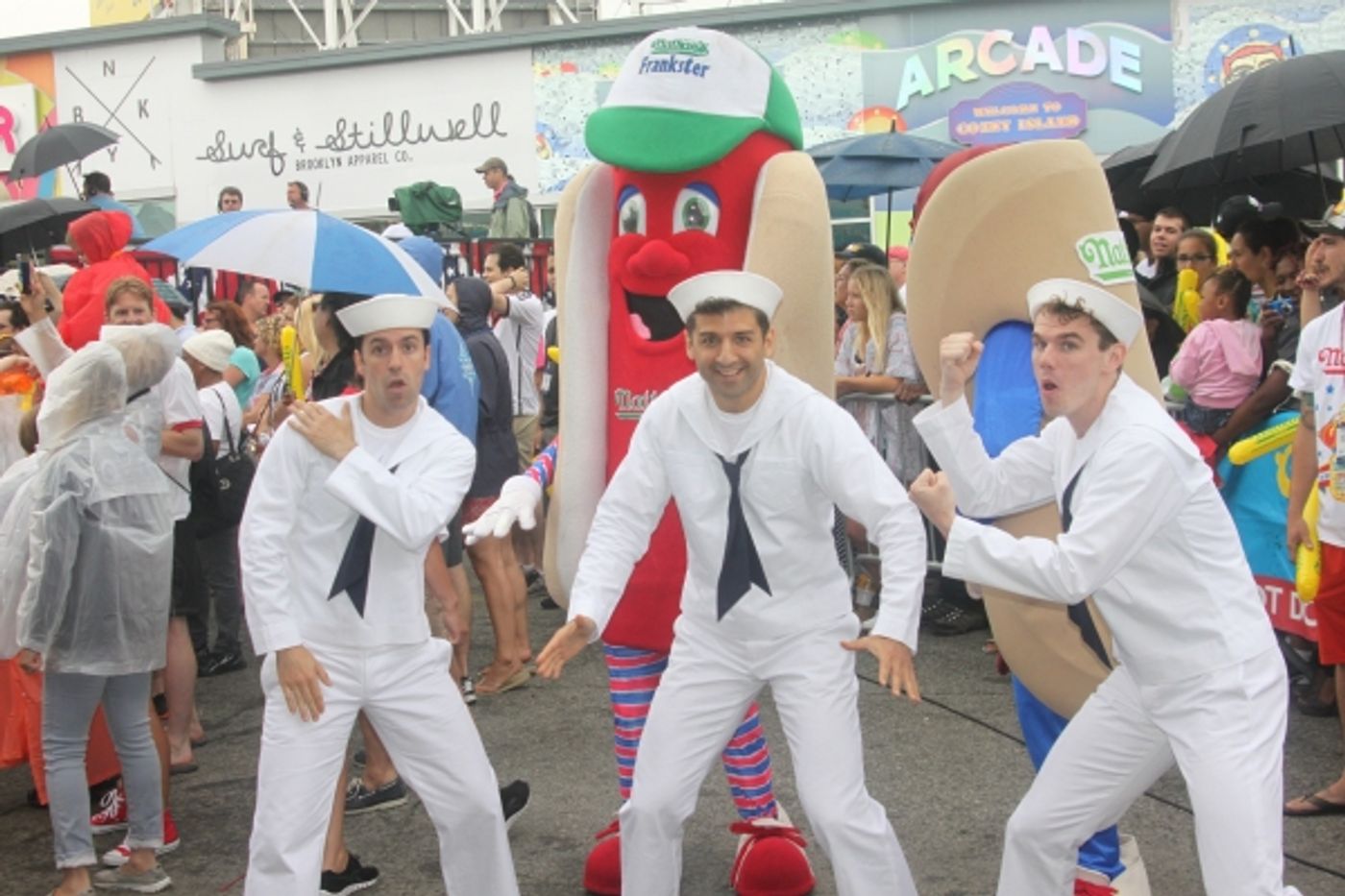 Exclusive Photo Coverage: ON THE TOWN Stars Perform at Nathan's Fourth of July Hot Dog Eating Contest! Image