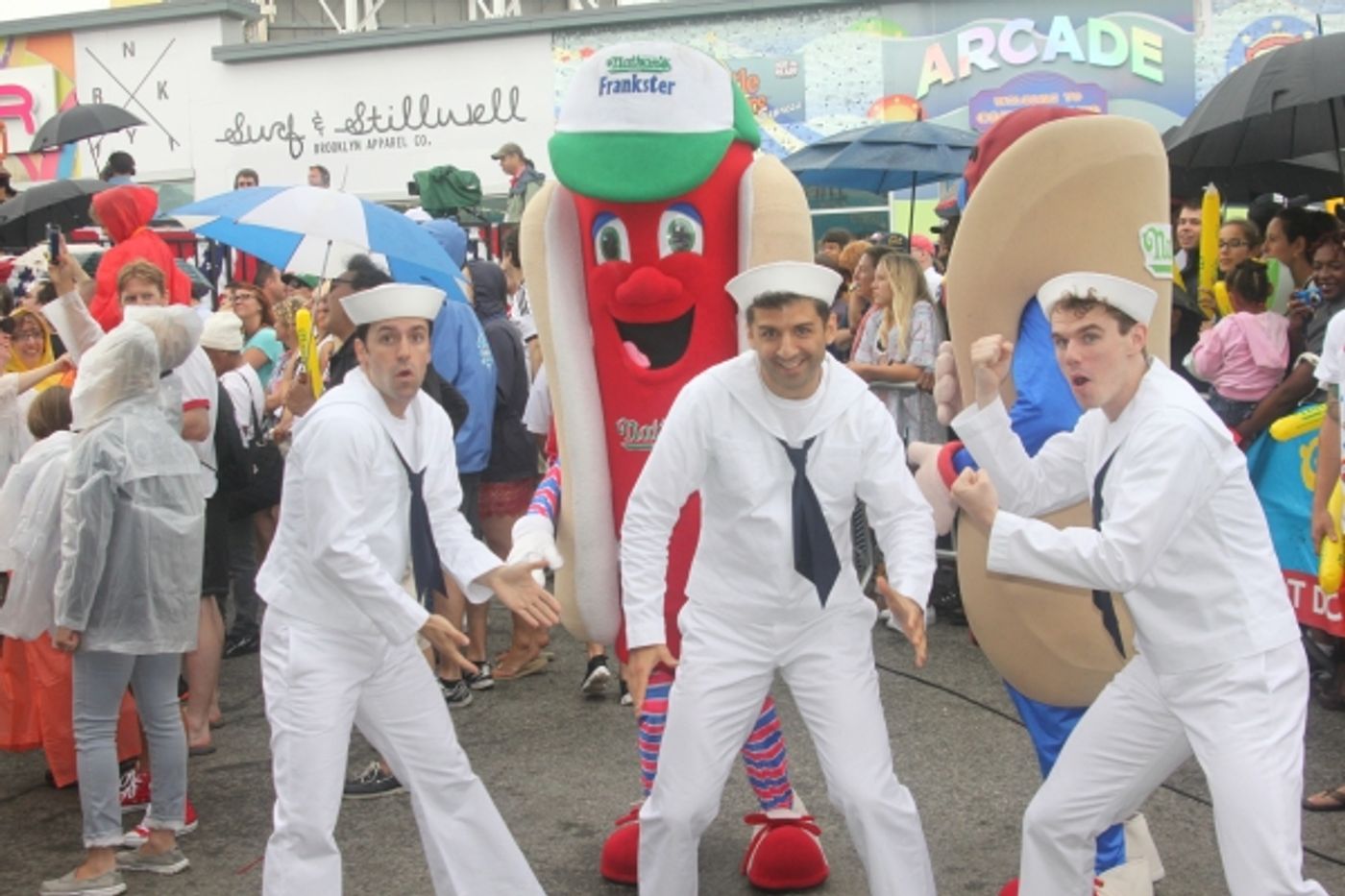 Exclusive Photo Coverage: ON THE TOWN Stars Perform at Nathan's Fourth of July Hot Dog Eating Contest! Image