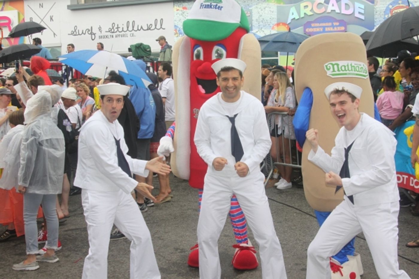 Exclusive Photo Coverage: ON THE TOWN Stars Perform at Nathan's Fourth of July Hot Dog Eating Contest! Image