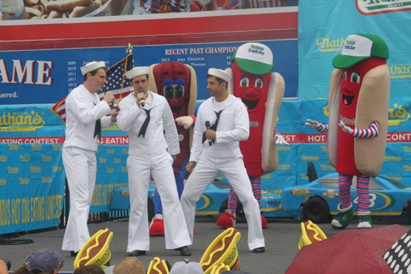 Exclusive Photo Coverage: ON THE TOWN Stars Perform at Nathan's Fourth of July Hot Dog Eating Contest! Image