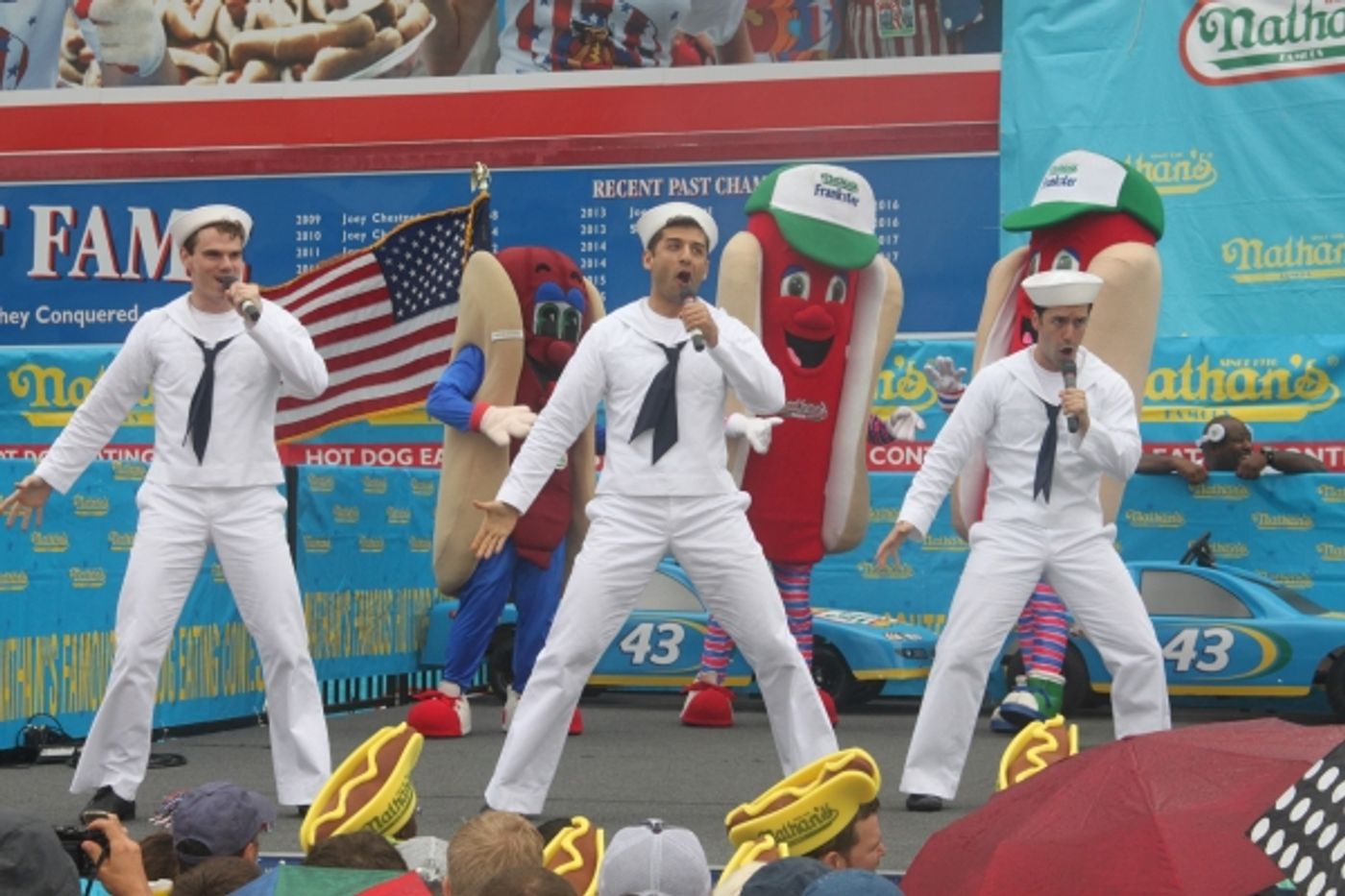 Exclusive Photo Coverage: ON THE TOWN Stars Perform at Nathan's Fourth of July Hot Dog Eating Contest! Image