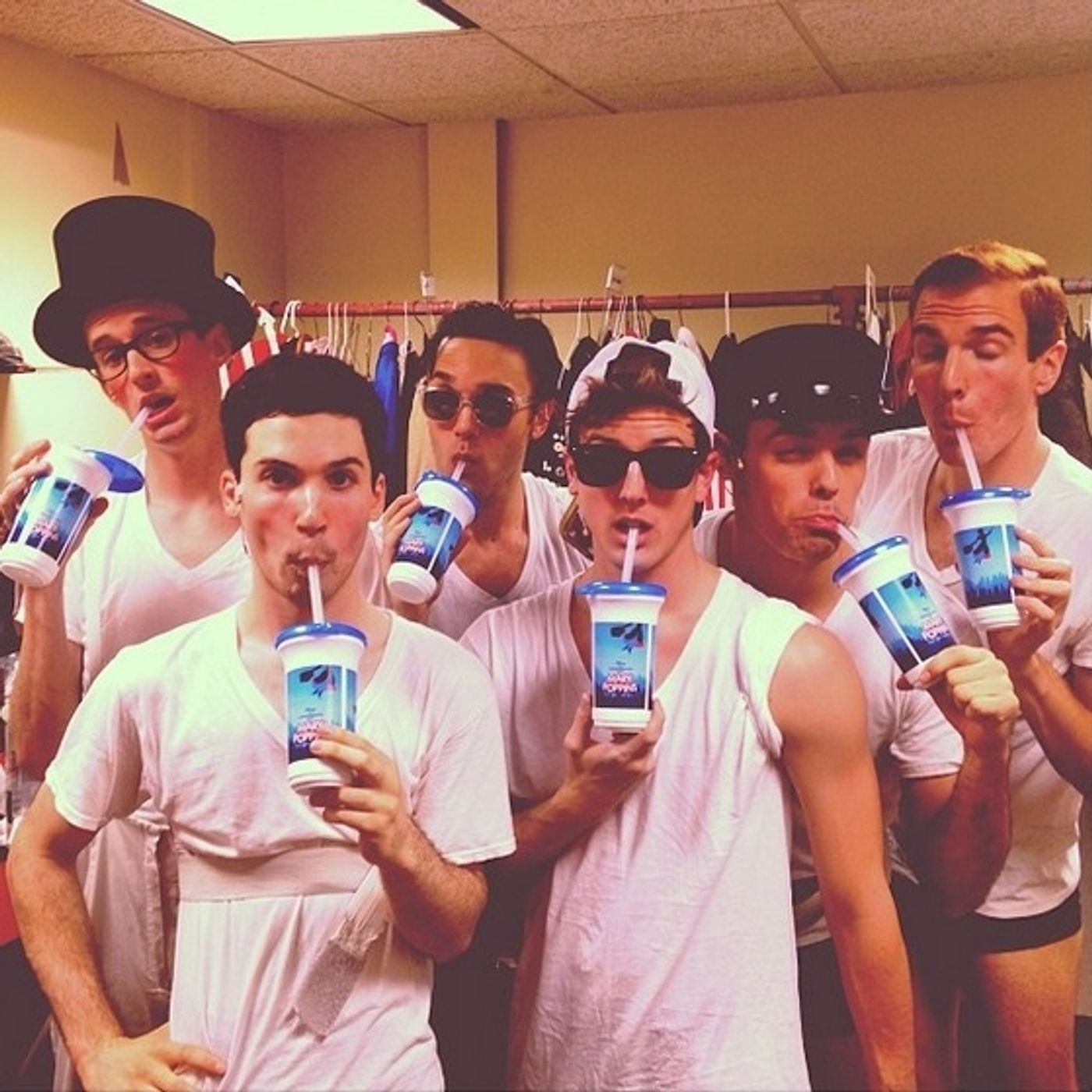 Photo Flash: Saturday Intermission Pics, July 5- BULLETS, CINDERELLA, NEWSIES and More Lounge Post-Holiday Photo Flash: Saturday Intermission Pics, July 5- BULLETS, CINDERELLA, NEWSIES and More Lounge Post-Holiday Image