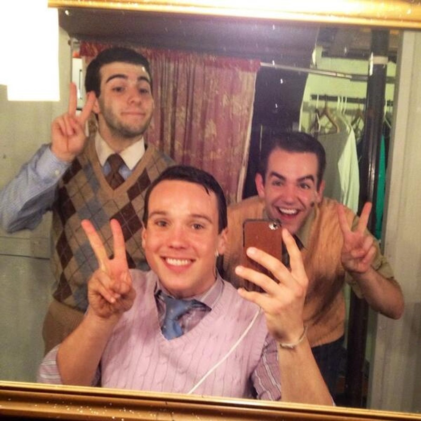 Photo Flash: Saturday Intermission Pics, July 5- BULLETS, CINDERELLA, NEWSIES and More Lounge Post-Holiday Photo Flash: Saturday Intermission Pics, July 5- BULLETS, CINDERELLA, NEWSIES and More Lounge Post-Holiday Image