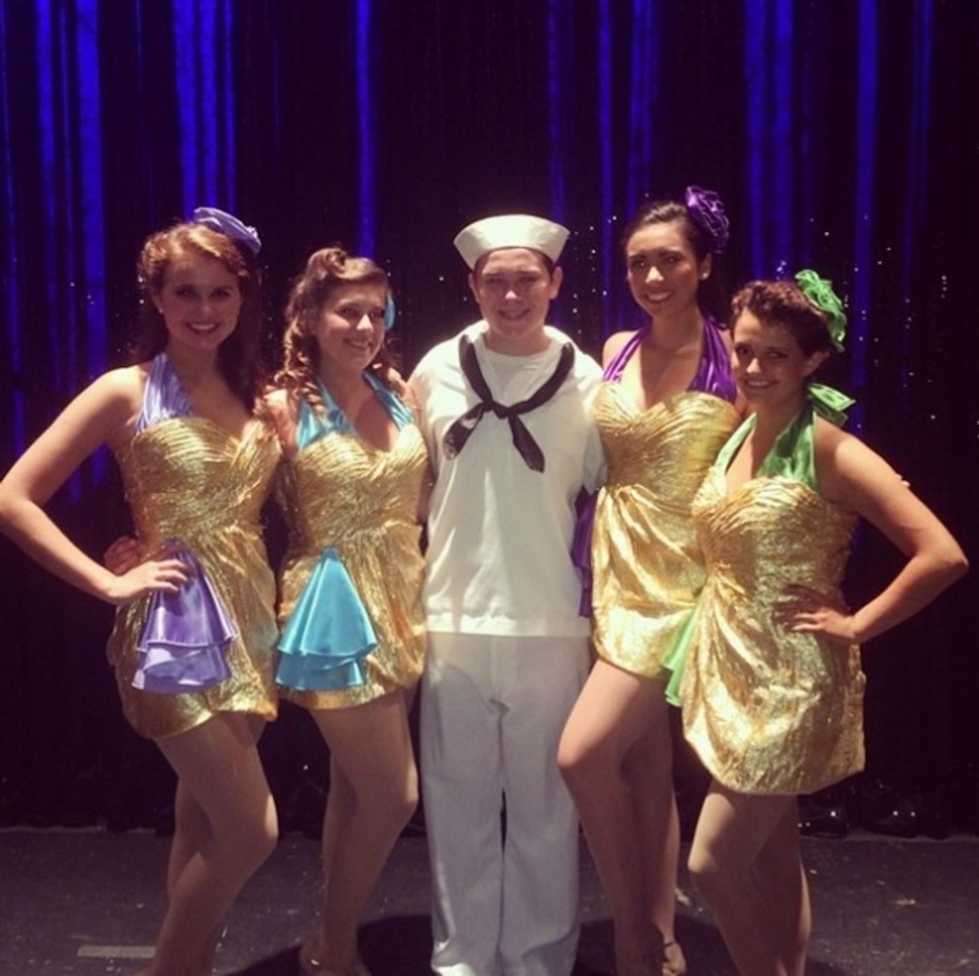 Photo Flash: Saturday Intermission Pics, Part 2 - 7/5 - NEWSIES Enjoy Theatre Life, KINKY BOOTS Preps for Act 2, and More  Image