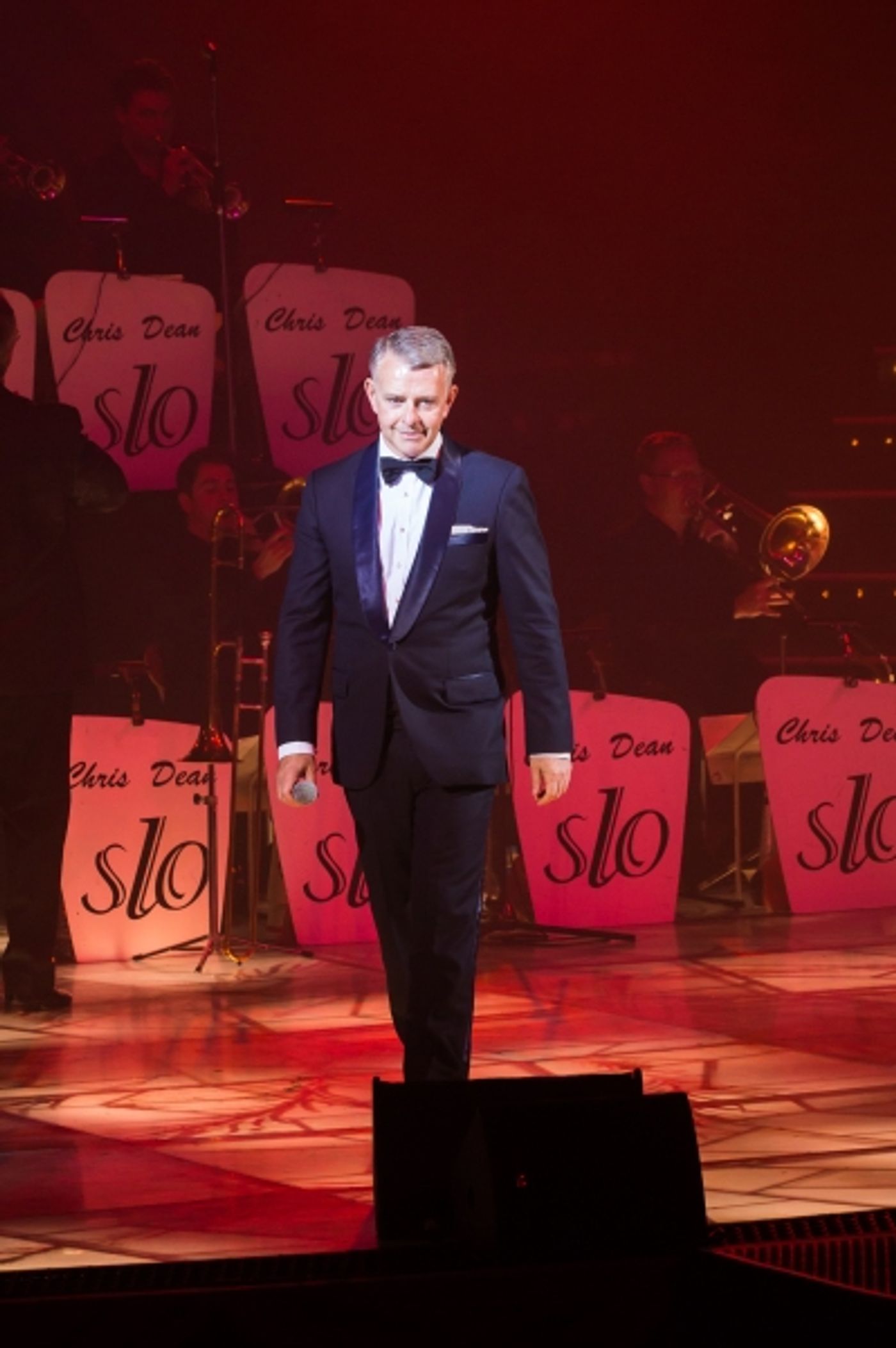 Photo Flash: Production Photos Released for SINATRA: THE MAIN EVENT, Now Through Sept 6  Image