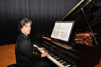 Hershey Felder Photo