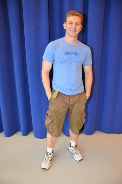 Adam Overett Photo
