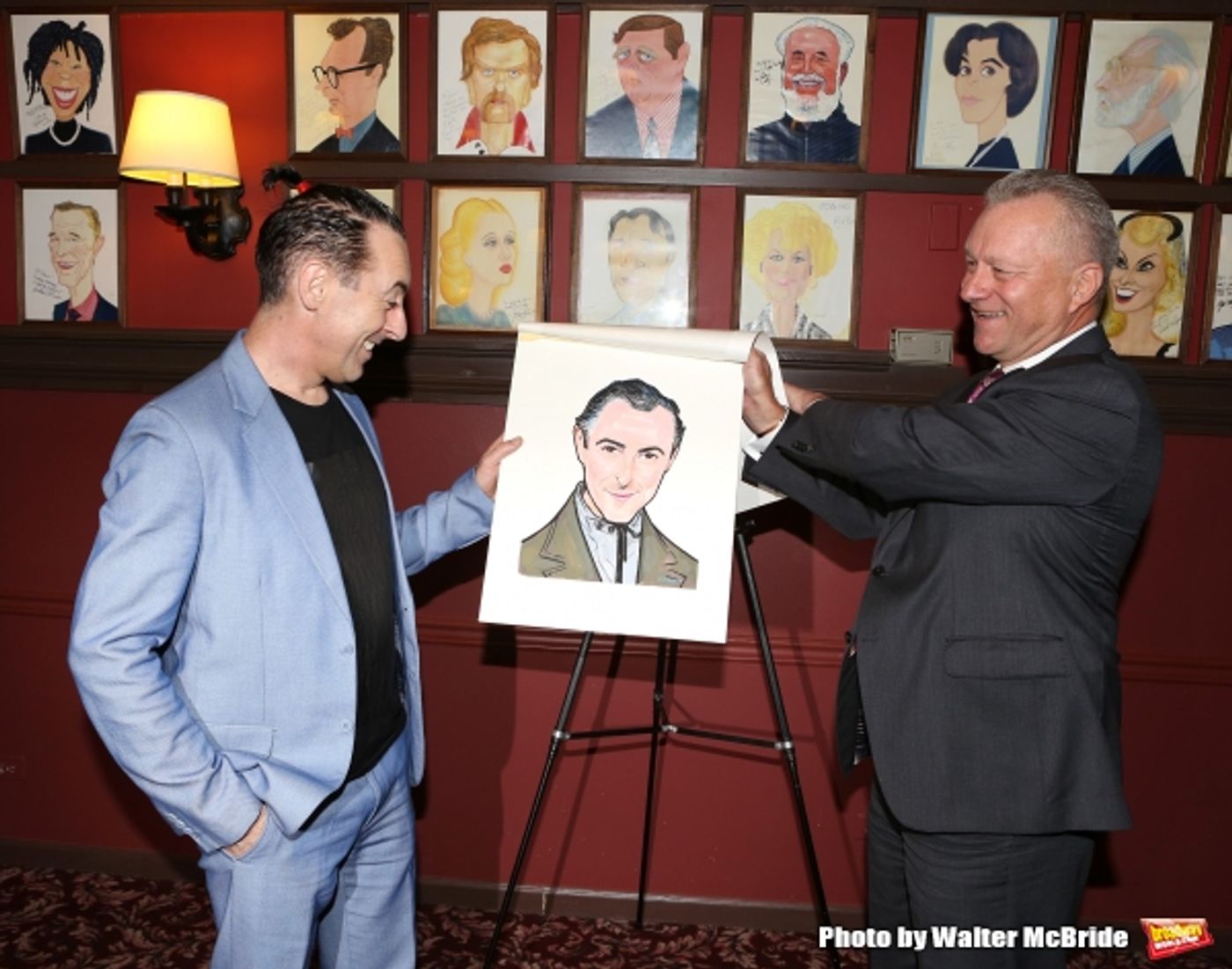 Photo Coverage: CABARET's Alan Cumming Unveils Sardi's Caricature!  Image
