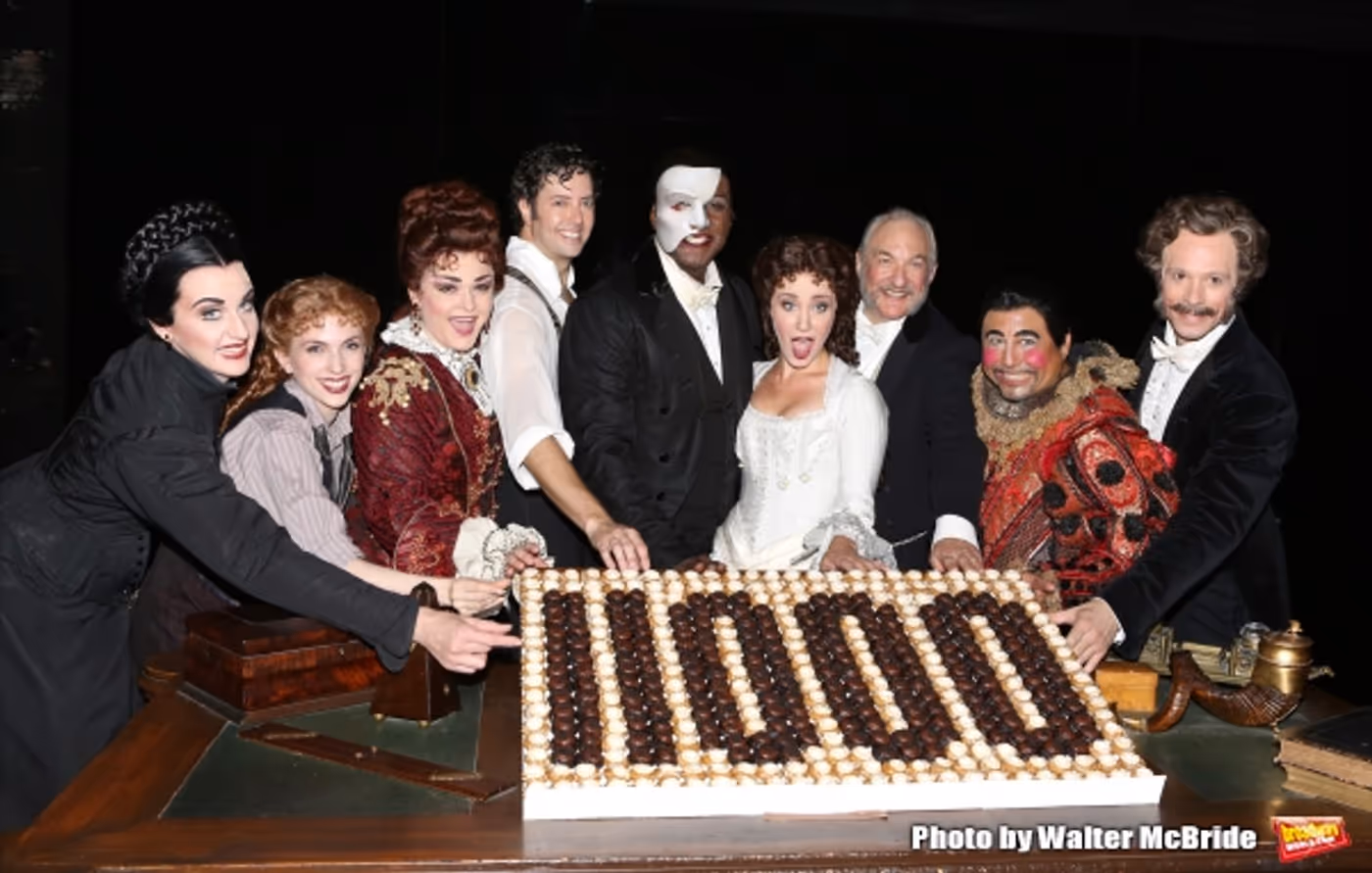 Photo Coverage: Norm Lewis, Sierra Boggess & THE PHANTOM OF THE OPERA Cast Celebrate 11,000 Backstage! Image
