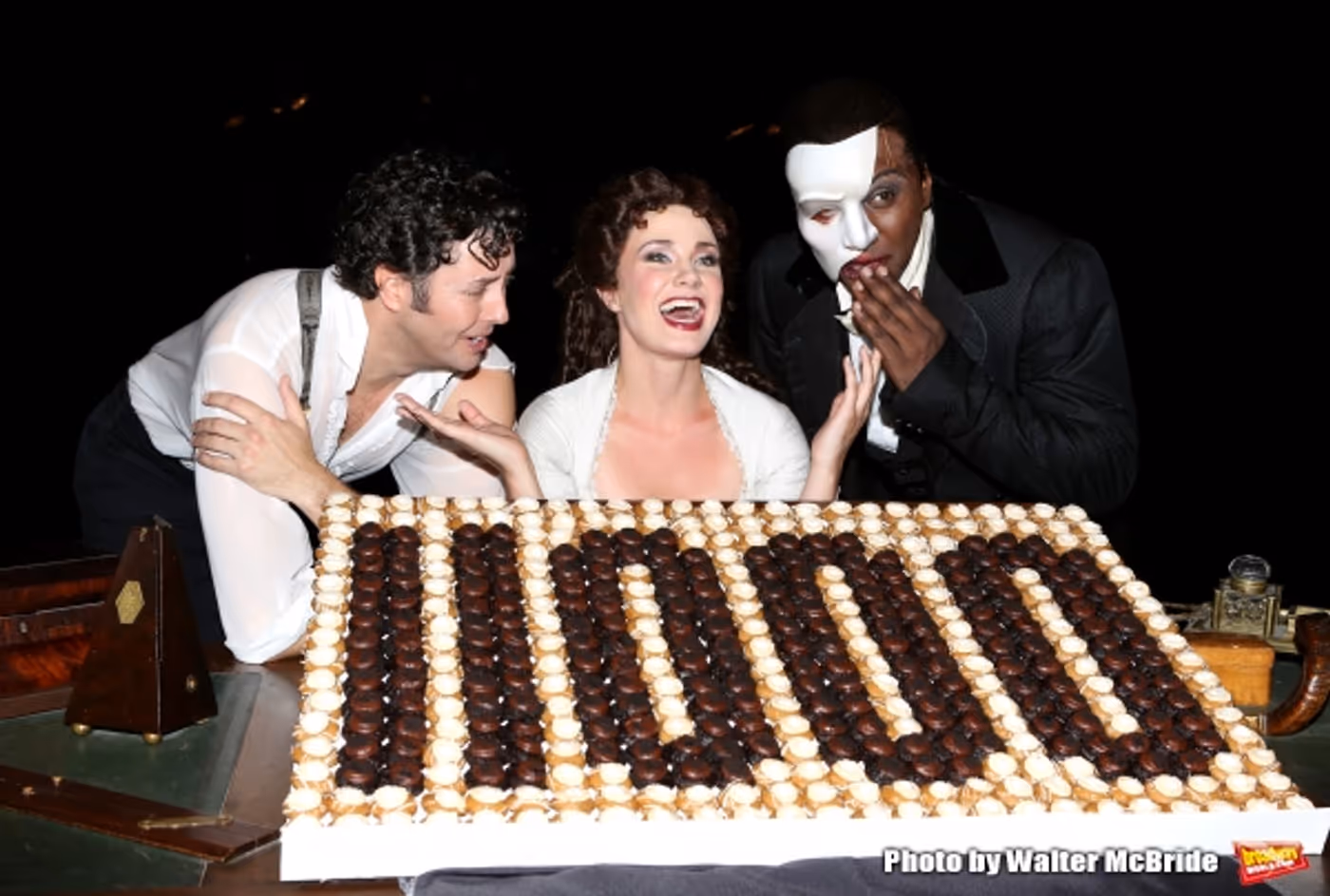 Photo Coverage: Norm Lewis, Sierra Boggess & THE PHANTOM OF THE OPERA Cast Celebrate 11,000 Backstage! Image