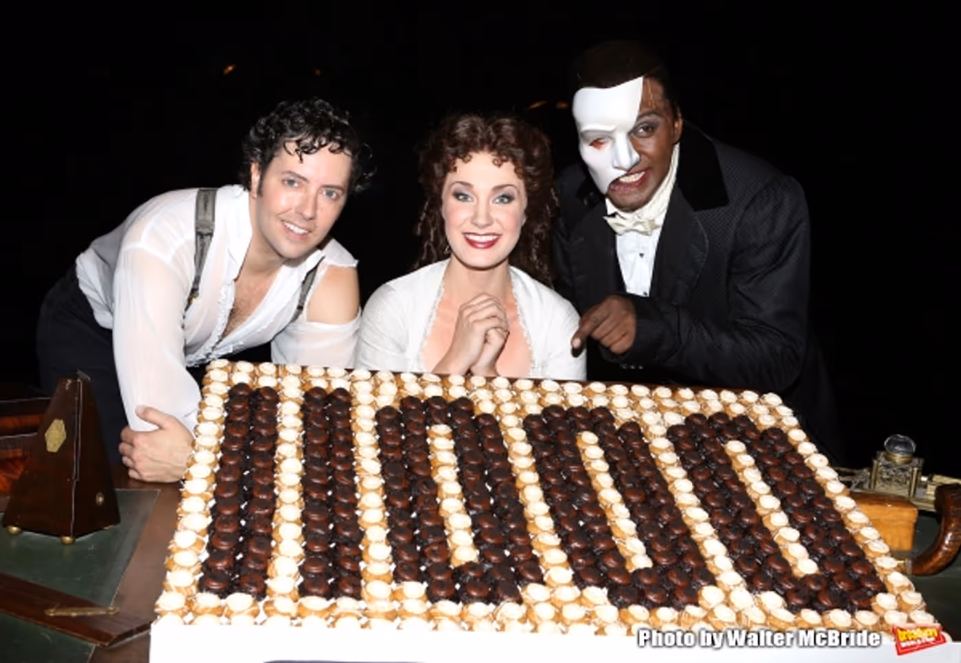 Photo Coverage: Norm Lewis, Sierra Boggess & THE PHANTOM OF THE OPERA Cast Celebrate 11,000 Backstage! Image
