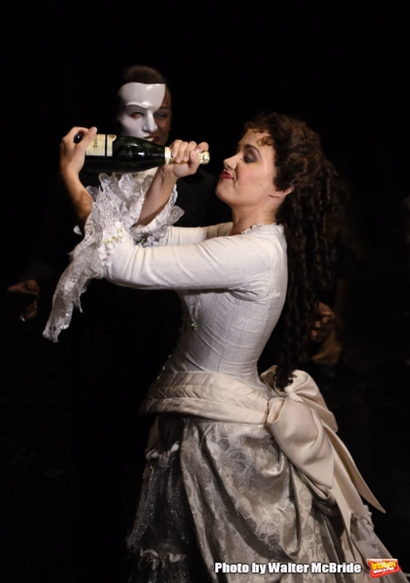 Photo Coverage: Norm Lewis, Sierra Boggess & THE PHANTOM OF THE OPERA Cast Celebrate 11,000 Backstage! Image