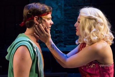 Sonny Malone (Celeiro)
and Kira (Rothman) Photo