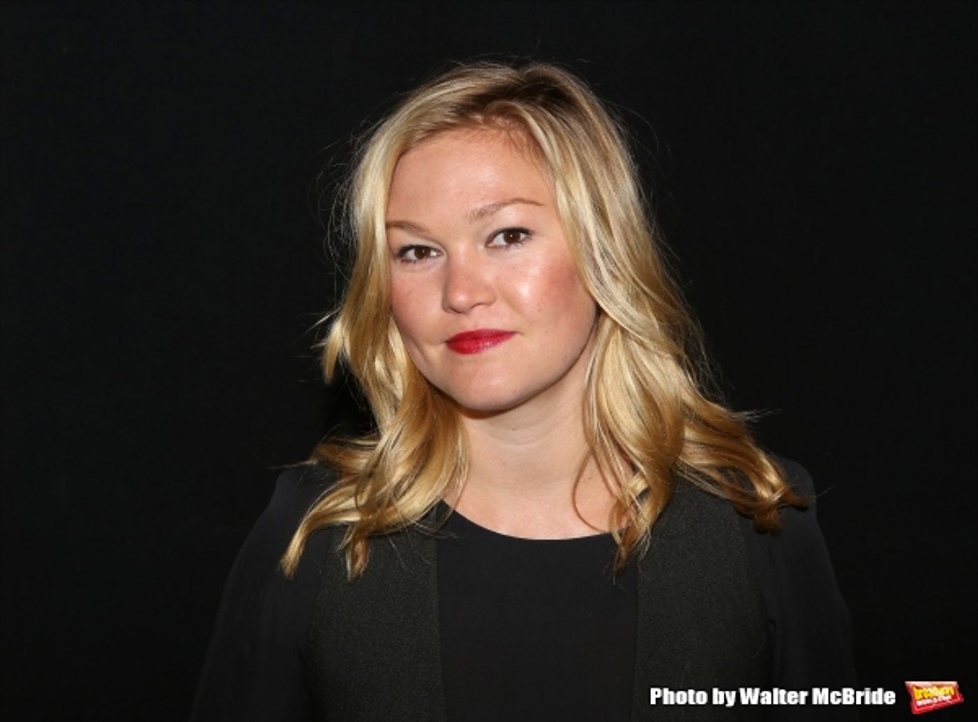 Photo Flash: PHOENIX's Julia Stiles and James Wirt Meet the Press!  Image