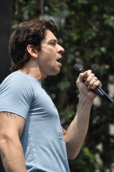 Andy Karl Photo