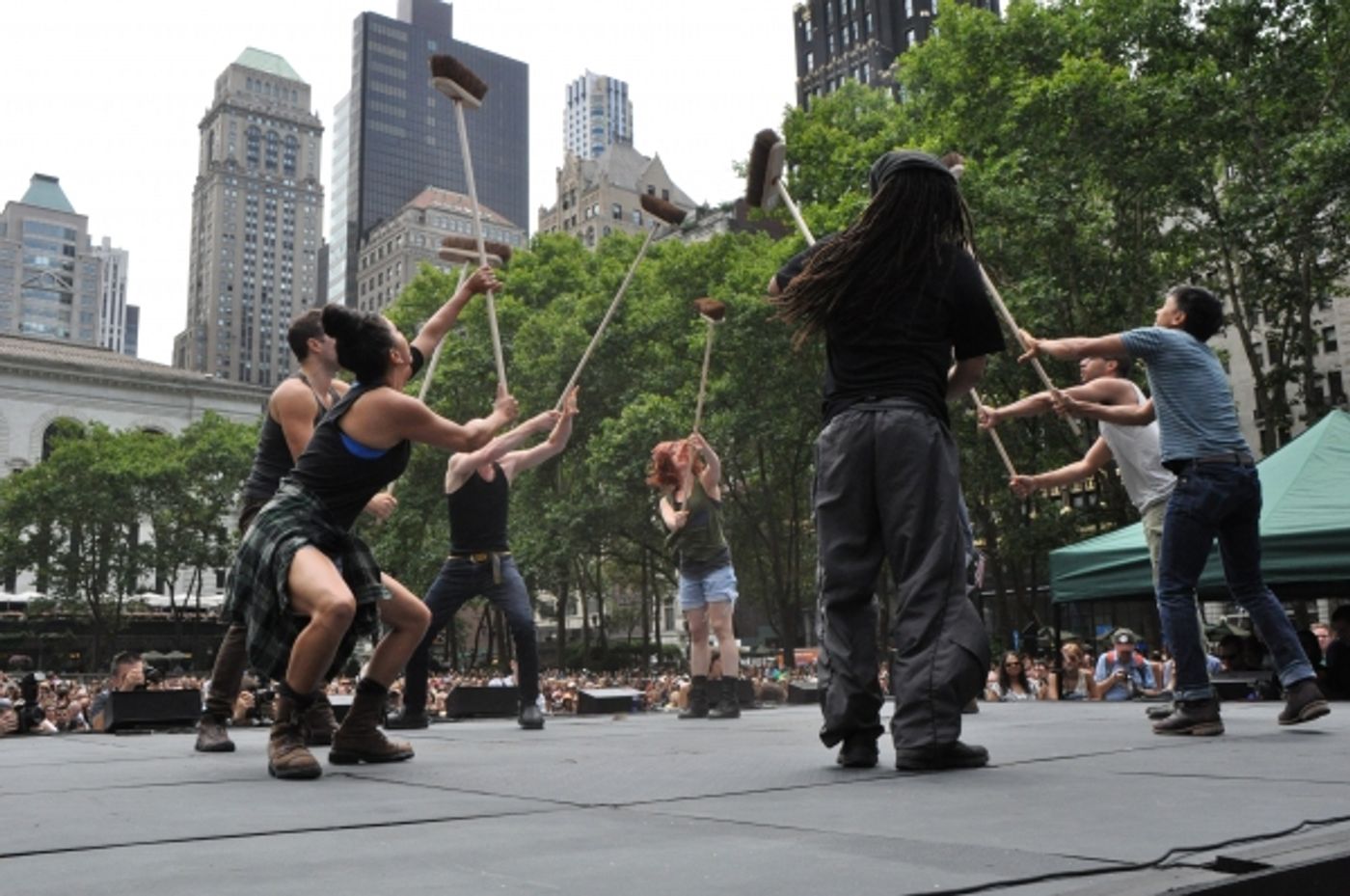 Photo Coverage: BROADWAY IN BRYANT PARK is Back for the Summer with Casts of IF/THEN, ROCKY, WICKED & More!  Image