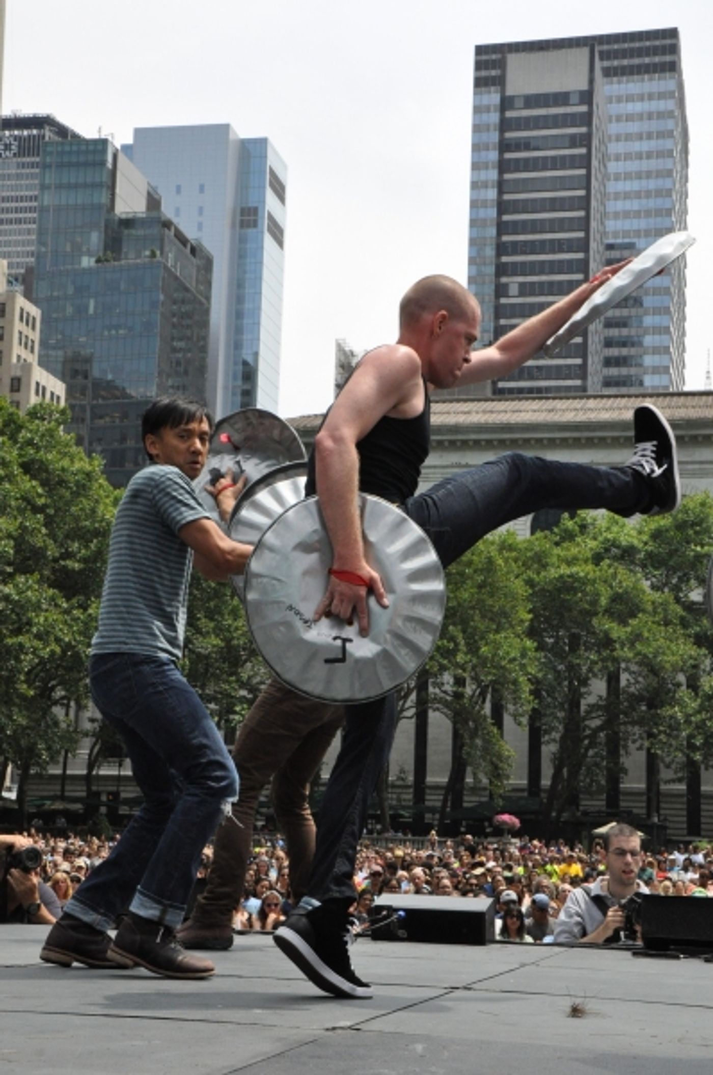 Photo Coverage: BROADWAY IN BRYANT PARK is Back for the Summer with Casts of IF/THEN, ROCKY, WICKED & More!  Image