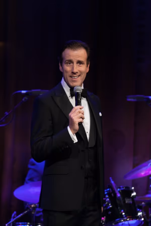 Anton Du Beke Photo