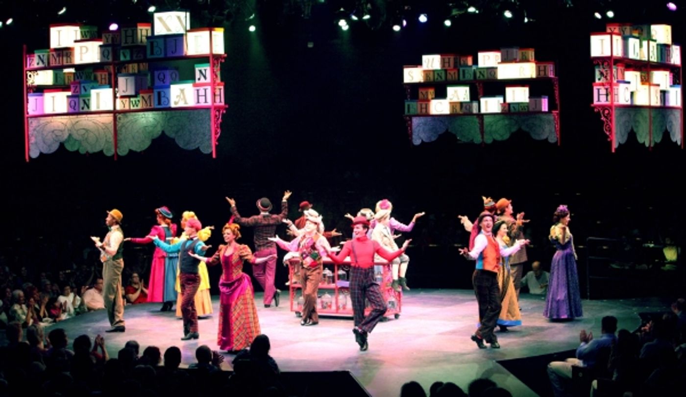 Photo Flash: First Look at Robert Creighton, Kelly McCormick and More in MARY POPPINS at Music Circus  Image