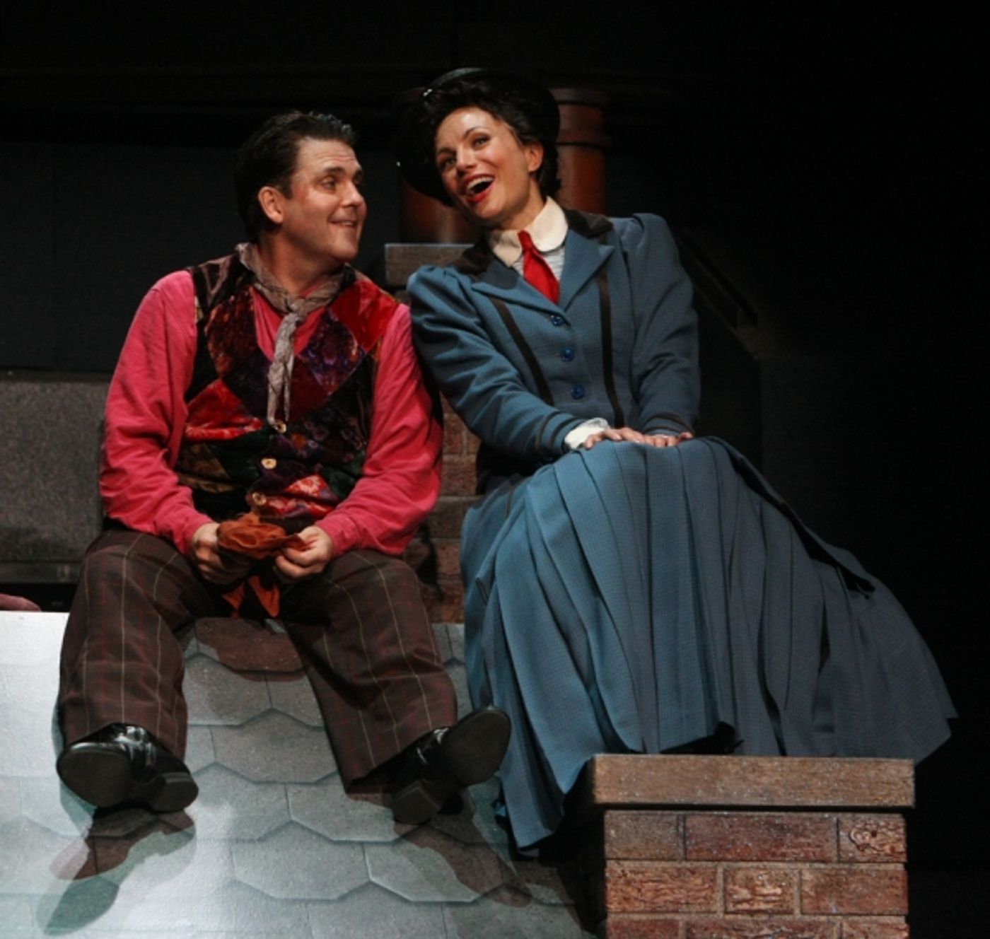 Photo Flash: First Look at Robert Creighton, Kelly McCormick and More in MARY POPPINS at Music Circus  Image