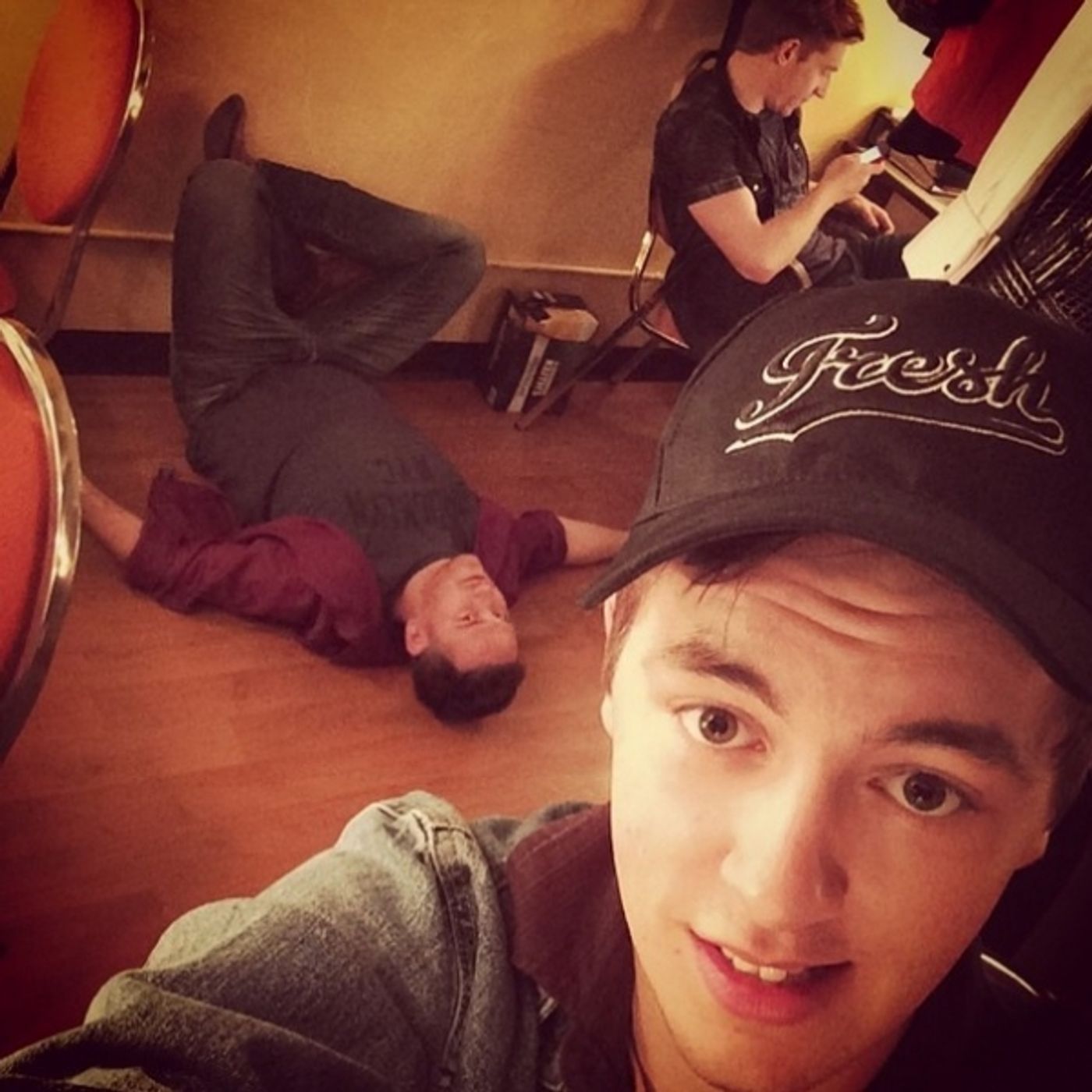 Photo Flash: Saturday Intermission Pics, 7/12- NEWSIES Prep for Sleep Out, BULLETS and MATILDA Get Excited for Broadway Barks, and More  Image