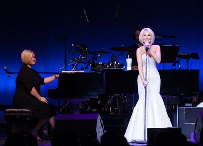 Kristin Chenoweth Photo