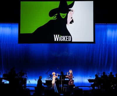 Kristin Chenoweth & Kerry Ellis Photo